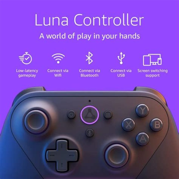 Amazon Luna controller in hand