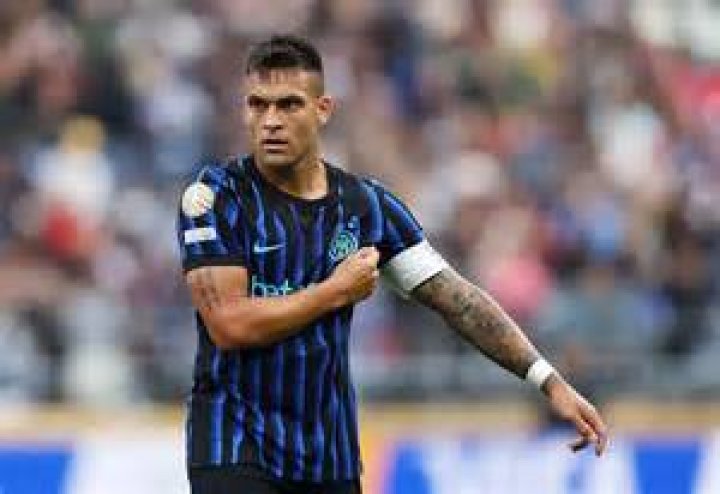 Inter captain Lautaro Martinez: "Need to agree new deal this week"