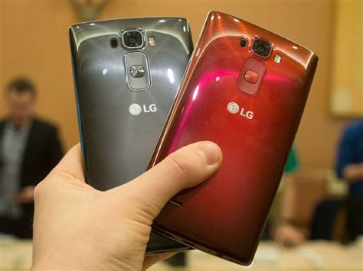 LG G Flex 2