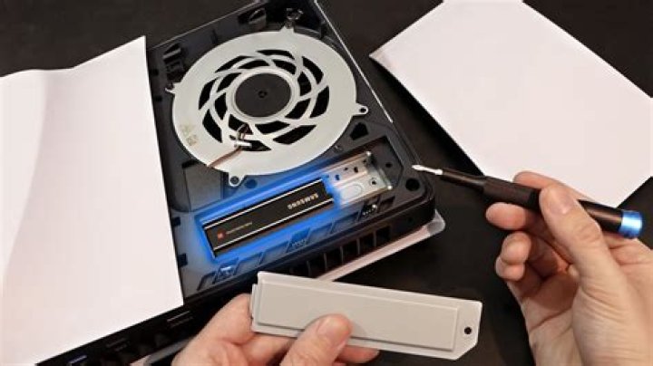 PS5 SSD installation