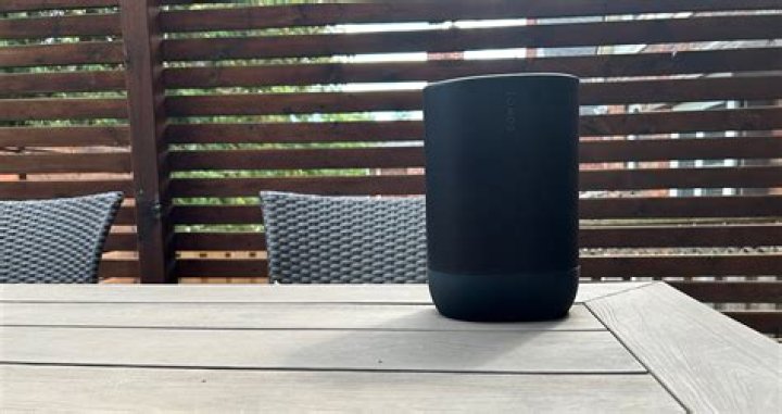 Sonos Move standing up outside