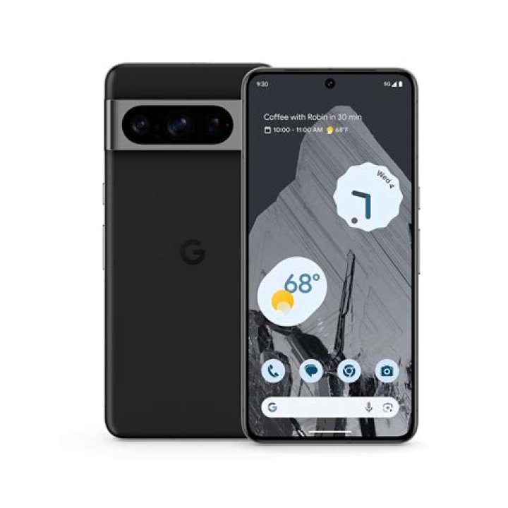 The Google Pixel 8 Pro's vibrant display outside